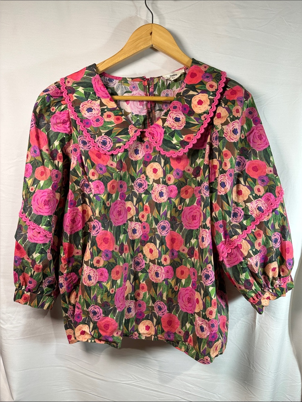 Entro Pink Green Floral Puff-Sleeve Blouse with Scallop Trim